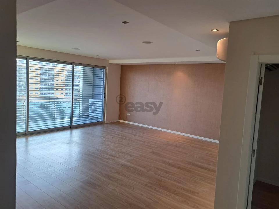 Apartamento T3 para Venda em União das Freguesias de Setúbal Foto 27