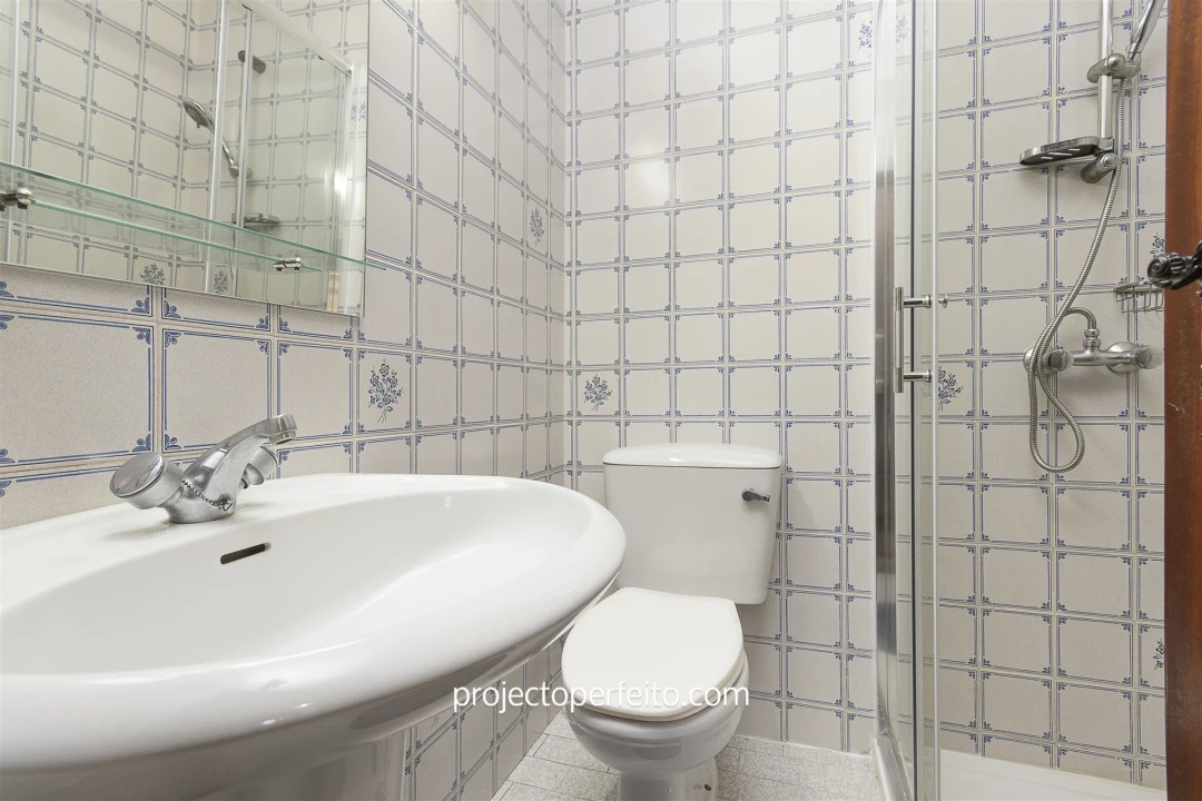 Moradia T6 para Venda em Silvalde Foto 7