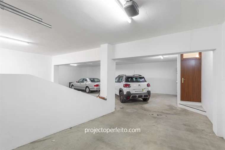 Moradia T6 para Venda em Silvalde Foto 15