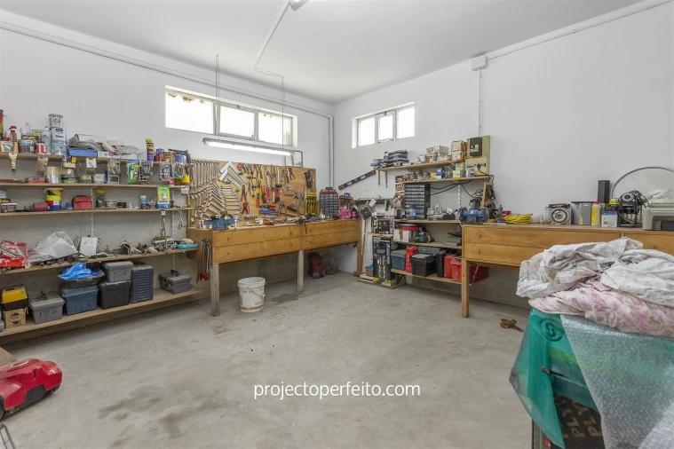 Moradia T6 para Venda em Silvalde Foto 16