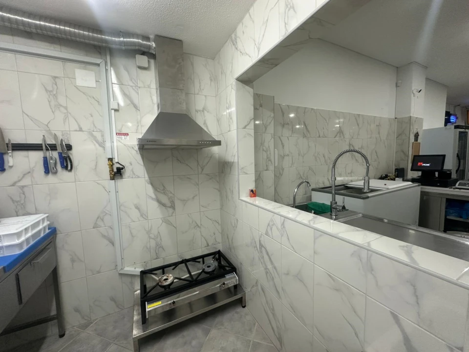 Loja para Venda em Olhão Foto 17