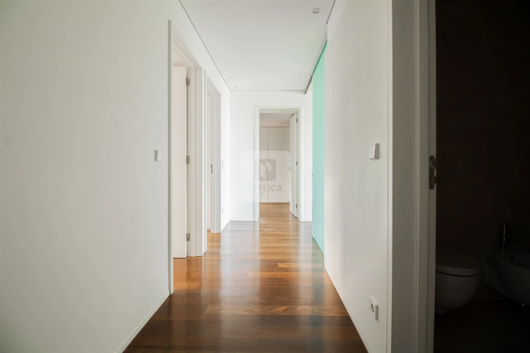 Apartamento T4 para Venda em Matosinhos e Leça da Palmeira Foto 13