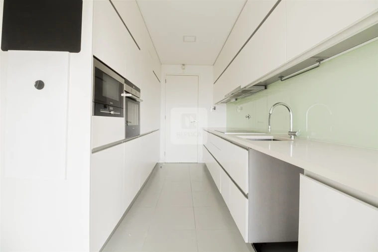 Apartamento T4 para Venda em Matosinhos e Leça da Palmeira Foto 8