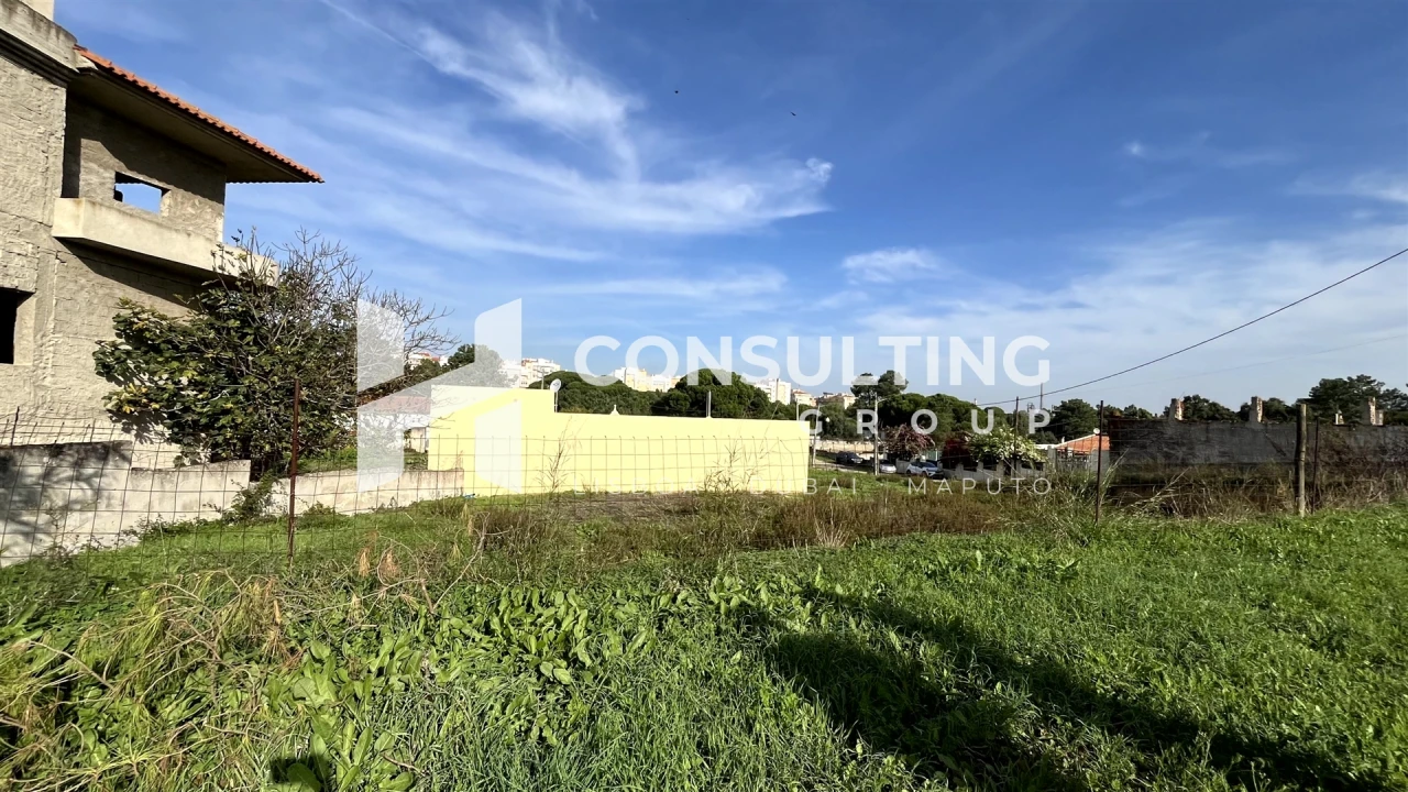 Terreno para Venda em Seixal, Arrentela e Aldeia de Paio Pires Foto 14