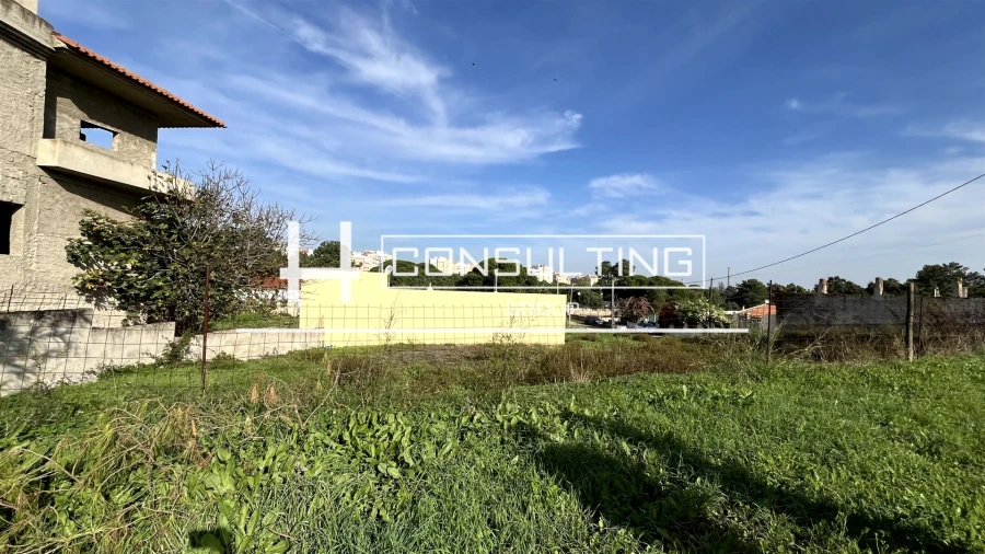 Terreno para Venda em Seixal, Arrentela e Aldeia de Paio Pires Foto 10