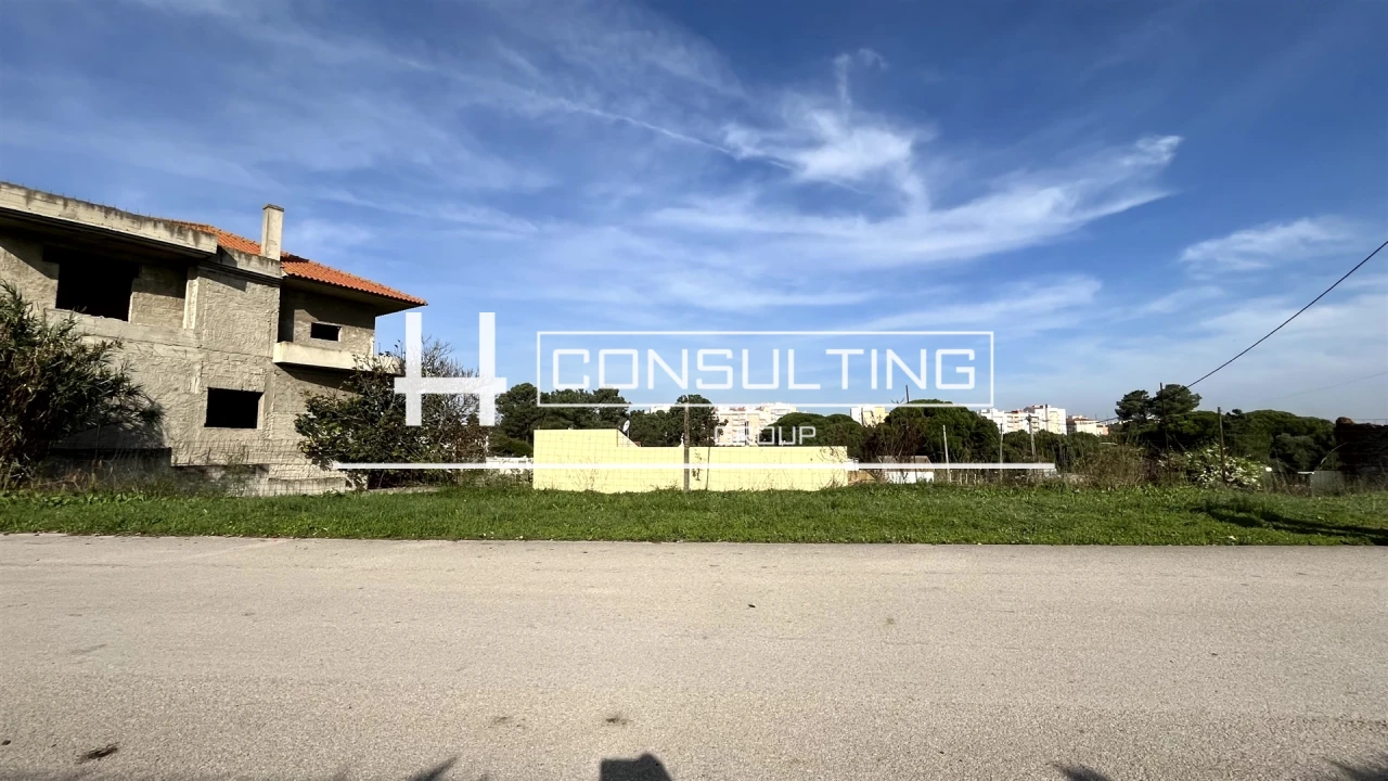 Terreno para Venda em Seixal, Arrentela e Aldeia de Paio Pires Foto 11