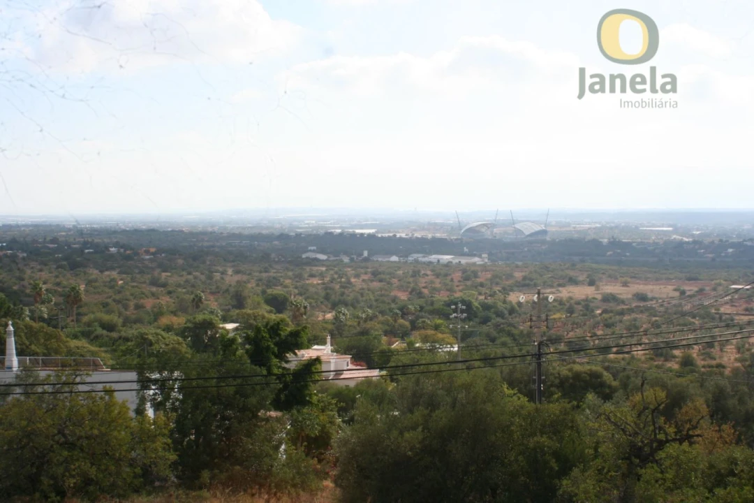 Terreno para Venda em Santa Barbara de Nexe Foto 10