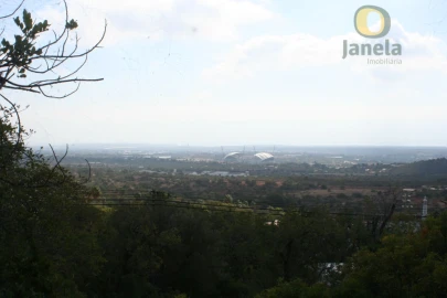 Terreno para Venda em Santa Barbara de Nexe