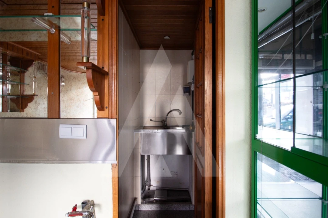 Loja para Arrendamento em Glória e Vera Cruz Foto 10