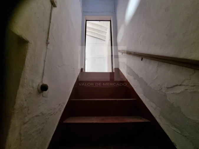 Apartamento T1 para Venda em Borba (Matriz) Foto 4