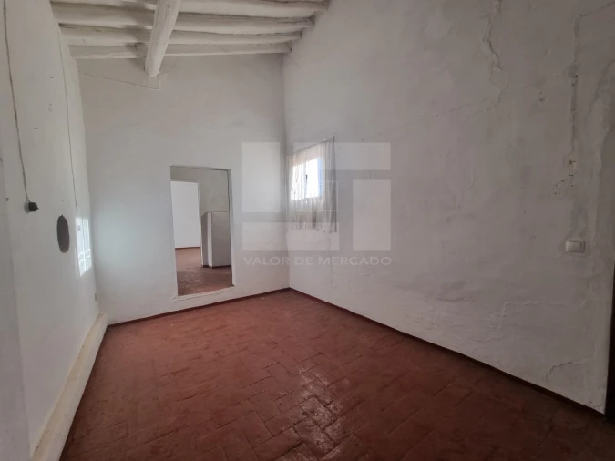 Apartamento T1 para Venda em Borba (Matriz) Foto 6