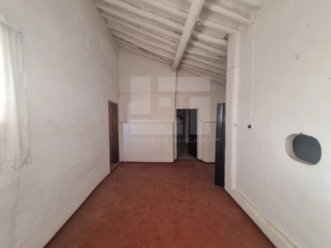 Apartamento T1 para Venda em Borba (Matriz) Foto 17