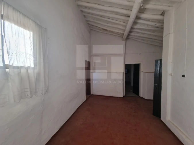 Apartamento T1 para Venda em Borba (Matriz) Foto 18