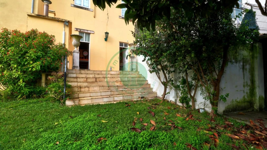 Moradia T6 para Venda em Buarcos Foto 6