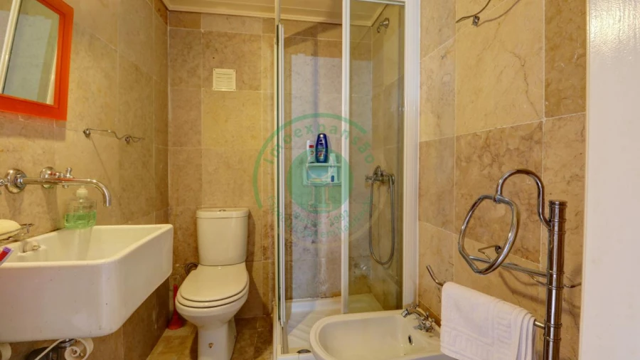 Moradia T6 para Venda em Buarcos Foto 15