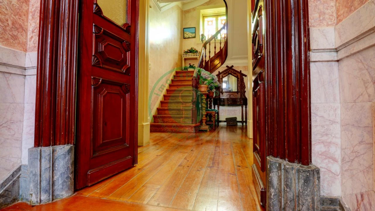 Moradia T6 para Venda em Buarcos Foto 1