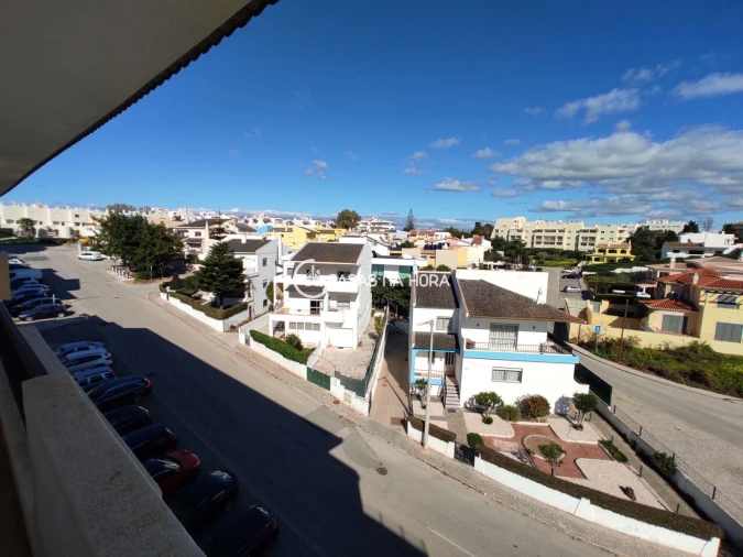 Apartamento T2 para Venda em Alvor Foto 1