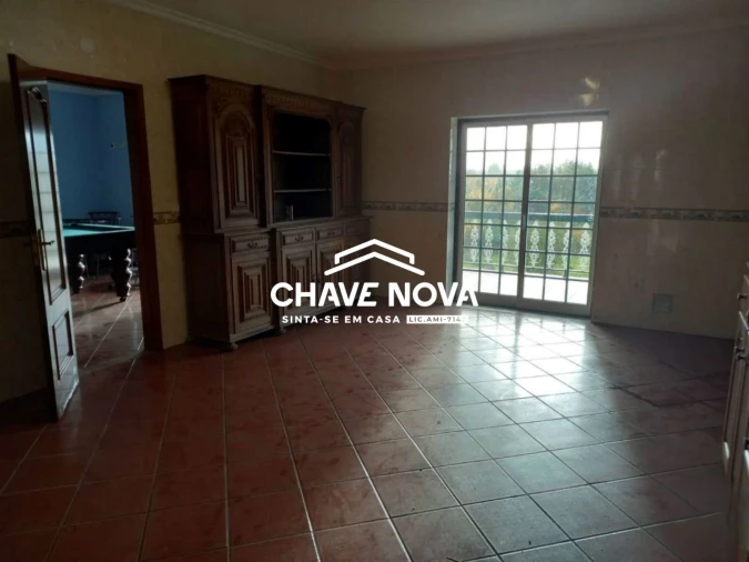 Moradia T15 para Venda em Espariz e Sinde Foto 6