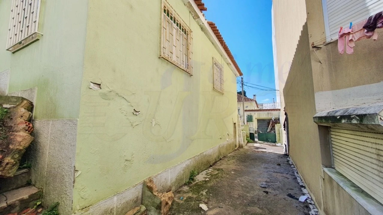 Moradia T3 para Venda em Agualva e Mira-Sintra Foto 21