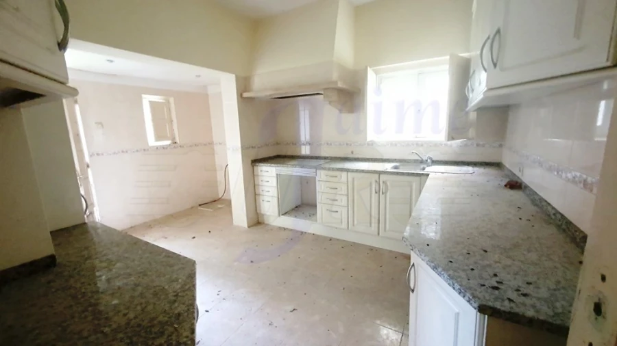 Moradia T3 para Venda em Agualva e Mira-Sintra Foto 4