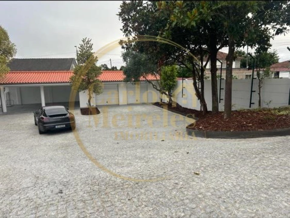 Moradia T5 para Venda em Fafe Foto 5