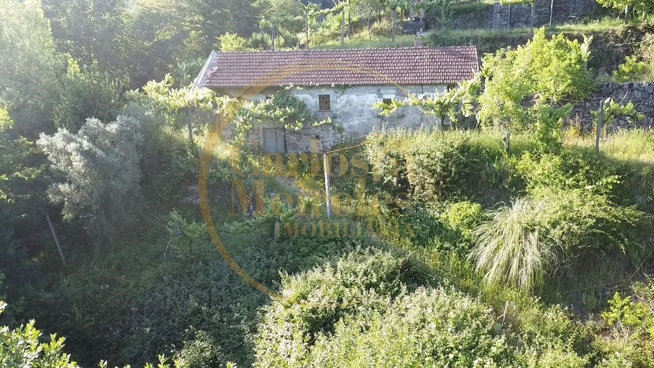 Moradia T1 para Venda em Aboim da Nóbrega e Gondomar Foto 7