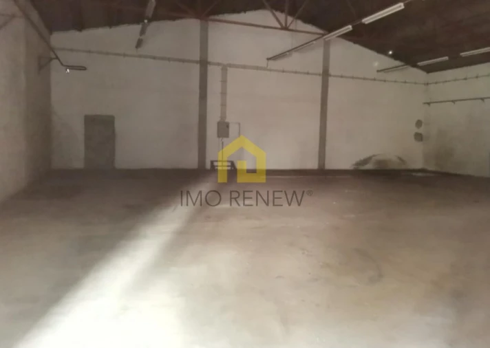 Armazém para Venda em Areias, Sequeirô, Lama e Palmeira Foto 5