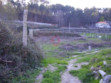 Terreno para Venda em Troporiz e Lapela