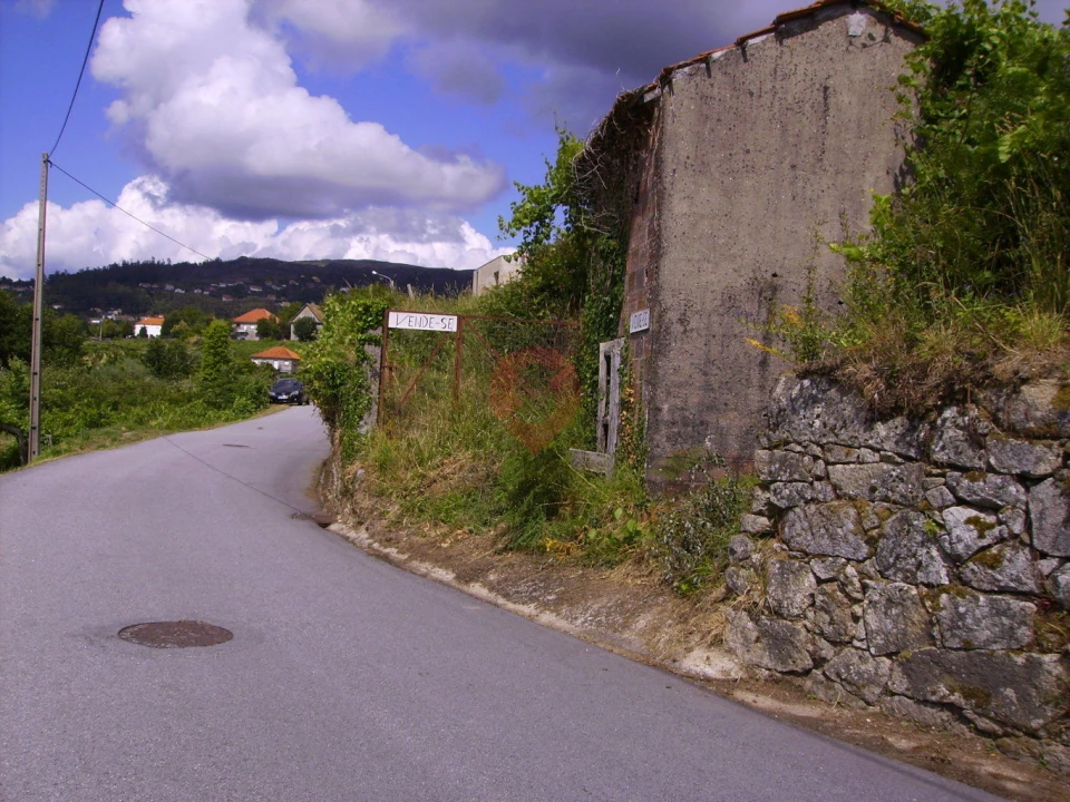 Terreno para Venda em Alvaredo Foto 4