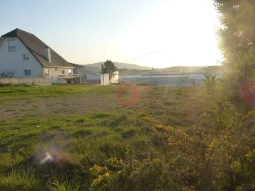 Terreno para Venda em Mazedo e Cortes