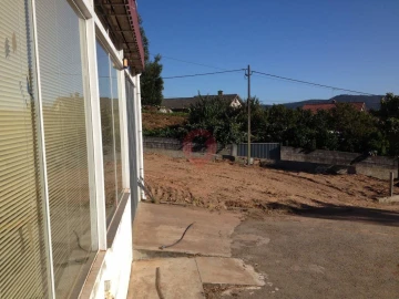 Terreno para Venda em Torre e Vila Mou