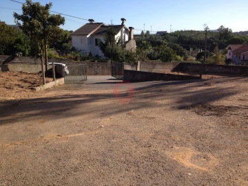 Terreno para Venda em Torre e Vila Mou