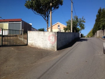 Terreno para Venda em Torre e Vila Mou
