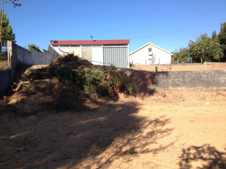 Terreno para Venda em Torre e Vila Mou Foto 3