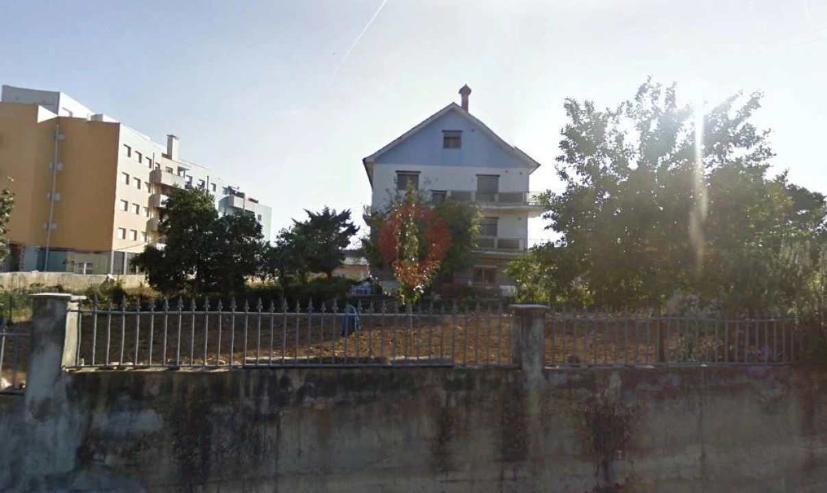 Terreno para Venda em Monção e Troviscoso Foto 1