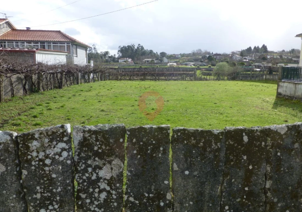 Terreno para Venda em Verdoejo Foto 1