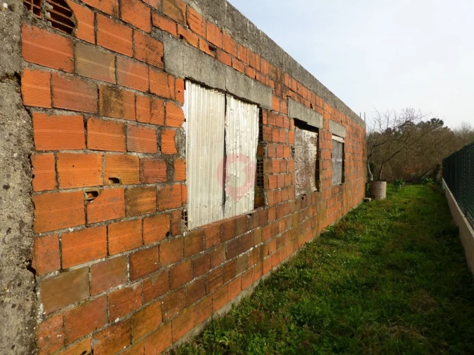 Terreno para Venda em Valença, Cristelo Covo e Arão Foto 2