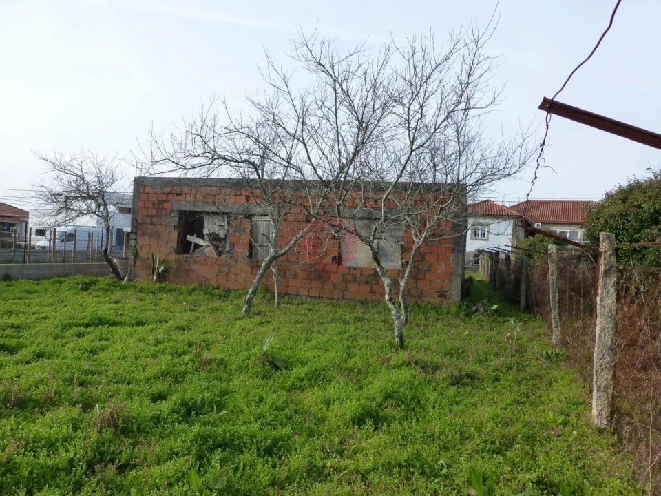 Terreno para Venda em Valença, Cristelo Covo e Arão Foto 5