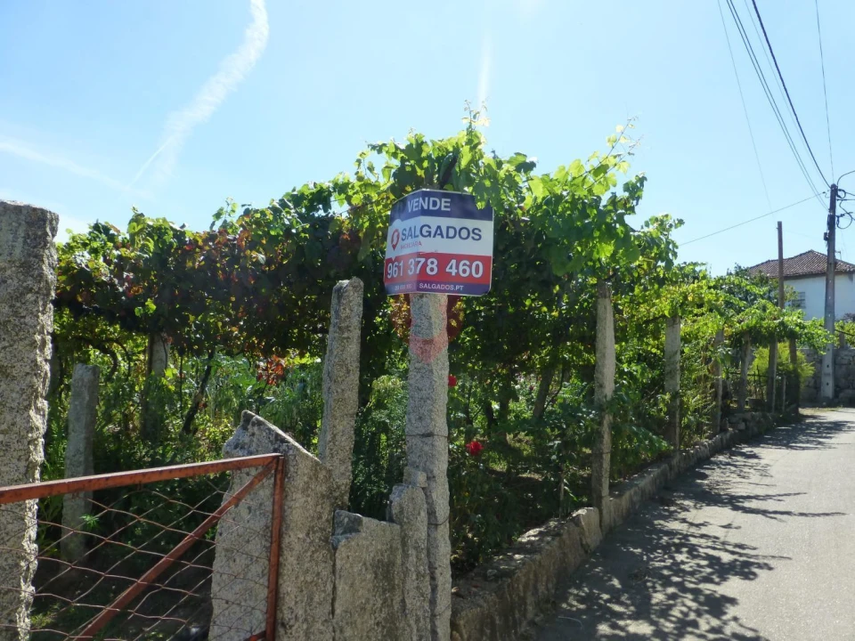 Terreno para Venda em Pias Foto 1