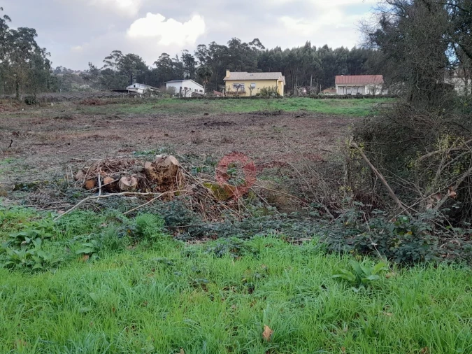 Terreno para Venda em Valença, Cristelo Covo e Arão Foto 2