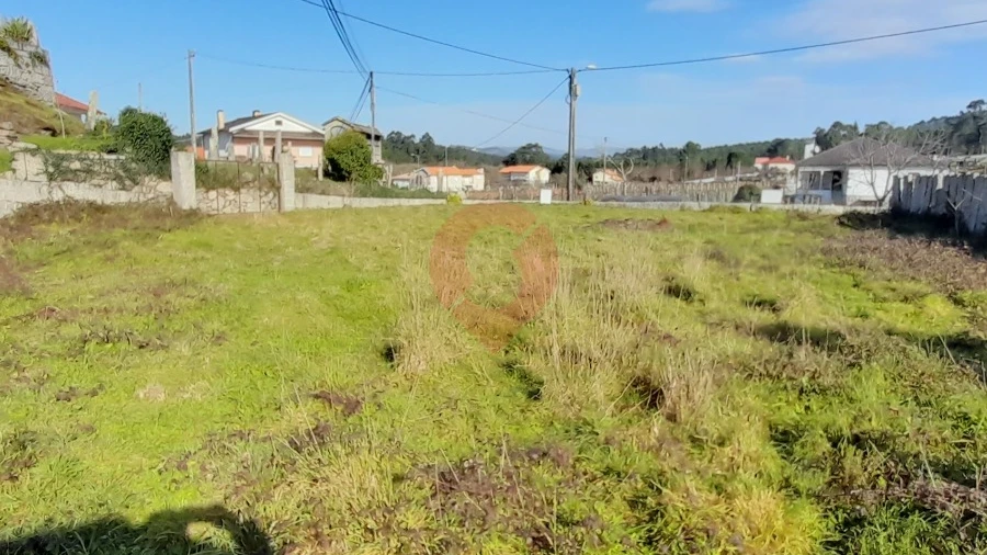 Terreno para Venda em Gondomil e Sanfins