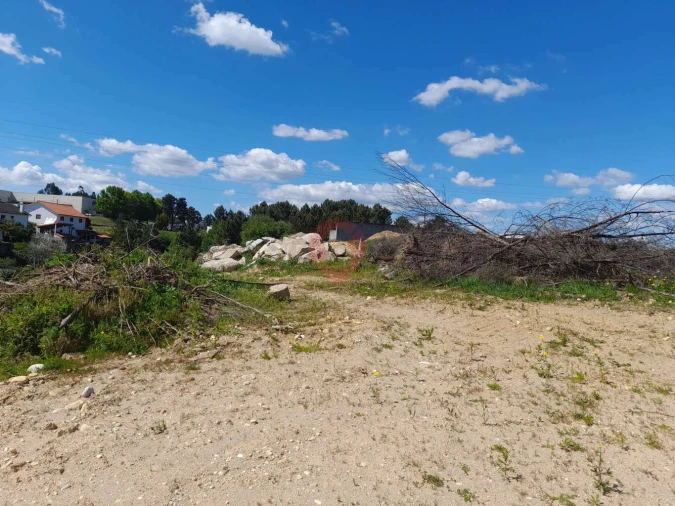 Terreno para Venda em Mazedo e Cortes Foto 4