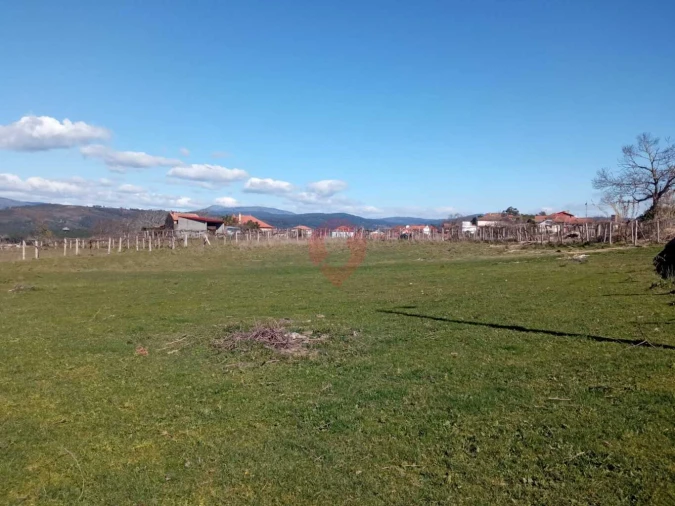 Terreno para Venda em Prado e Remoães Foto 4