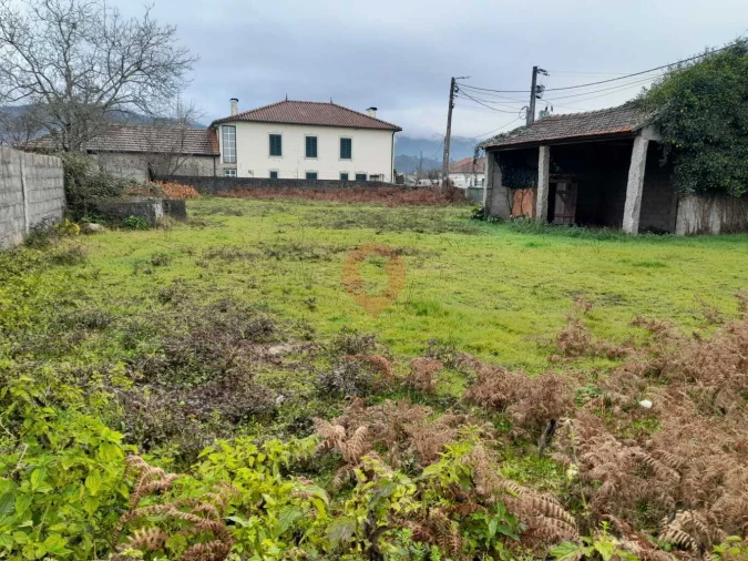 Terreno para Venda em Valença, Cristelo Covo e Arão Foto 1