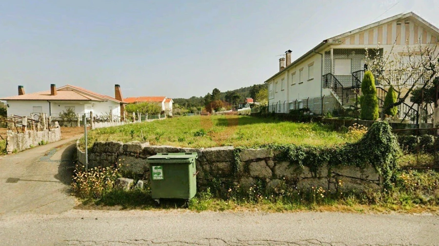 Terreno para Venda em Gondomil e Sanfins