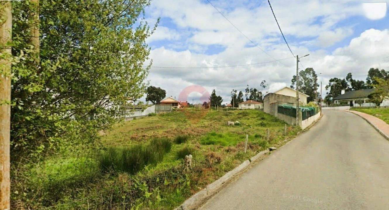 Terreno para Venda em Mazedo e Cortes Foto 1