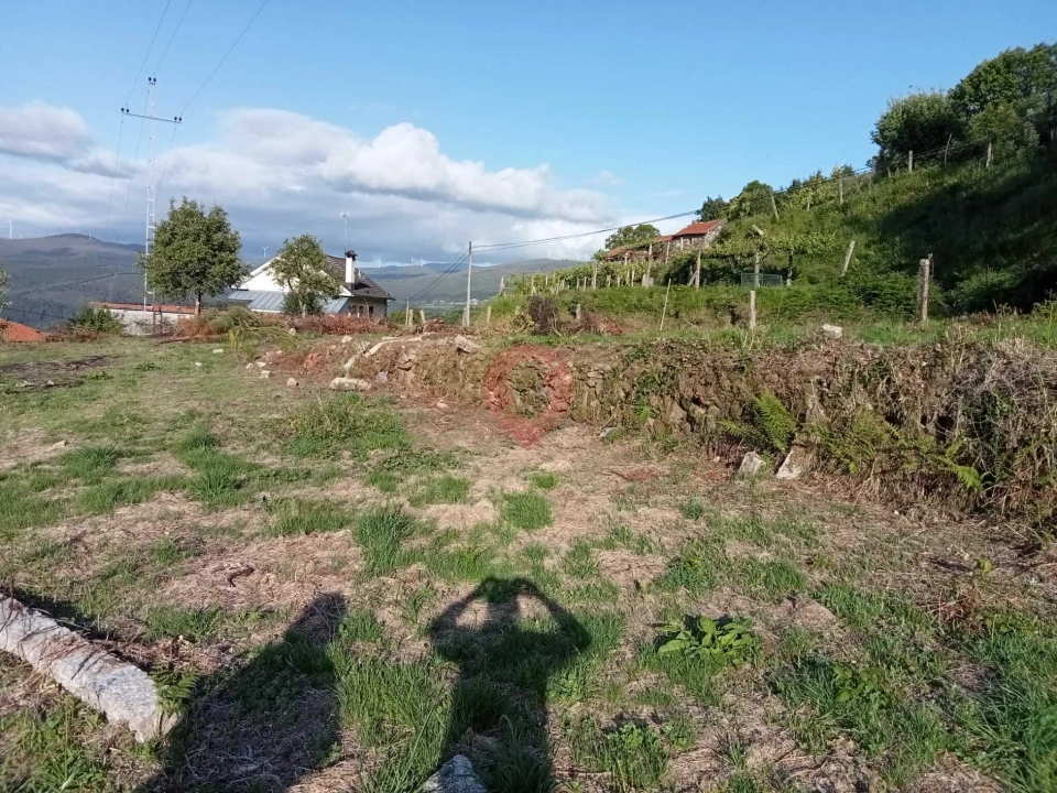 Terreno para Venda em Abedim Foto 2