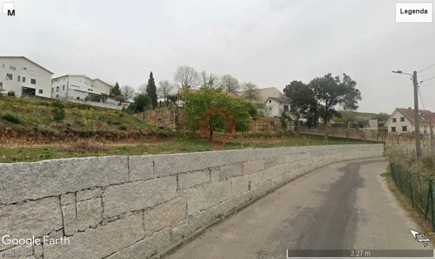 Terreno para Venda em Troporiz e Lapela Foto 2