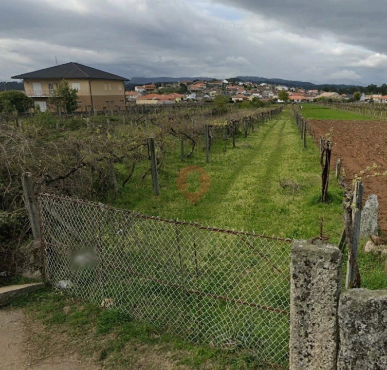 Terreno para Venda em Mazedo e Cortes Foto 1