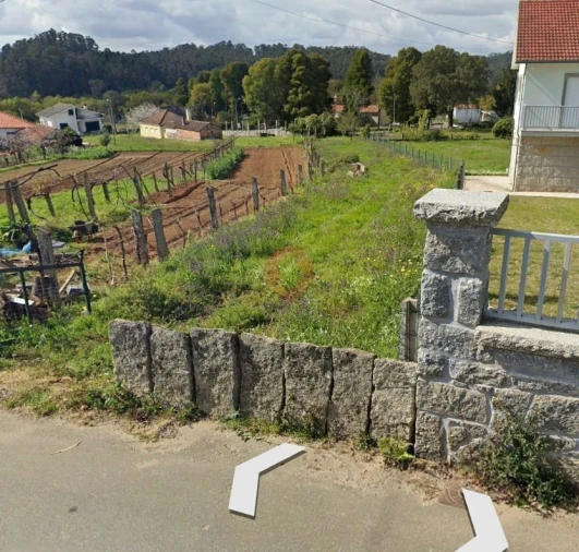 Terreno para Venda em Mazedo e Cortes